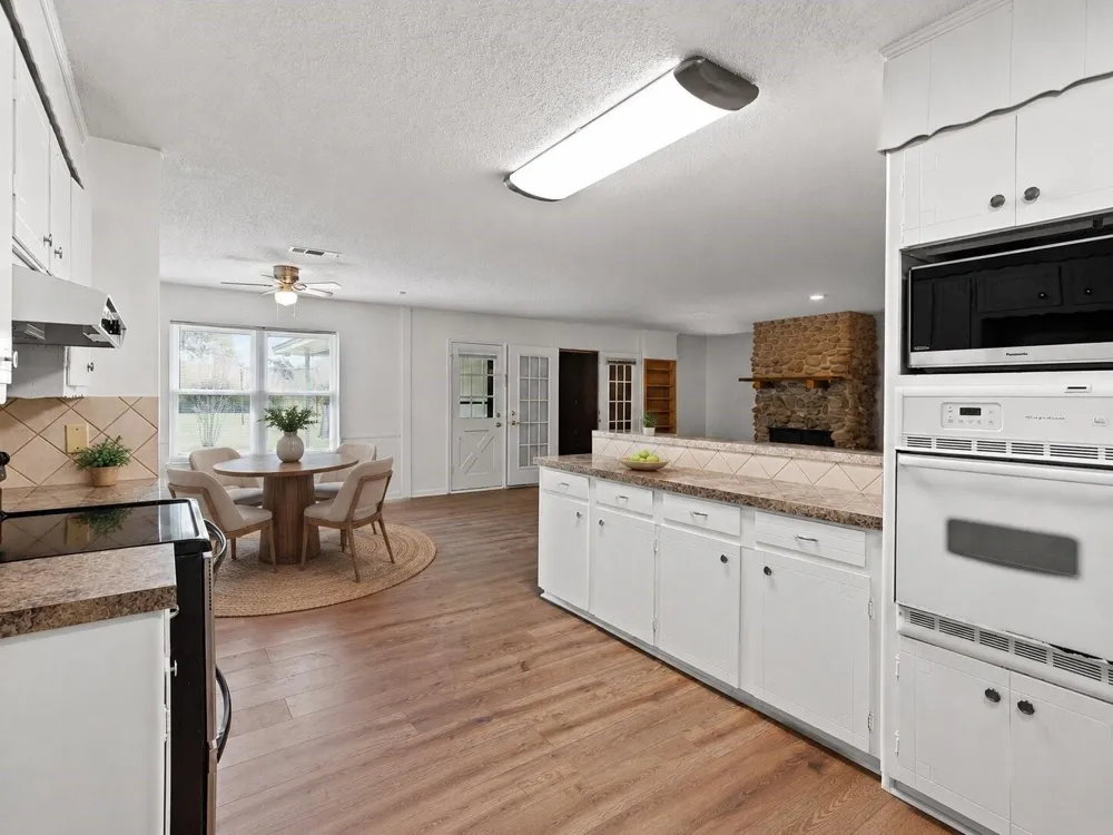 1717 Jones Street Alvin, TX 77511