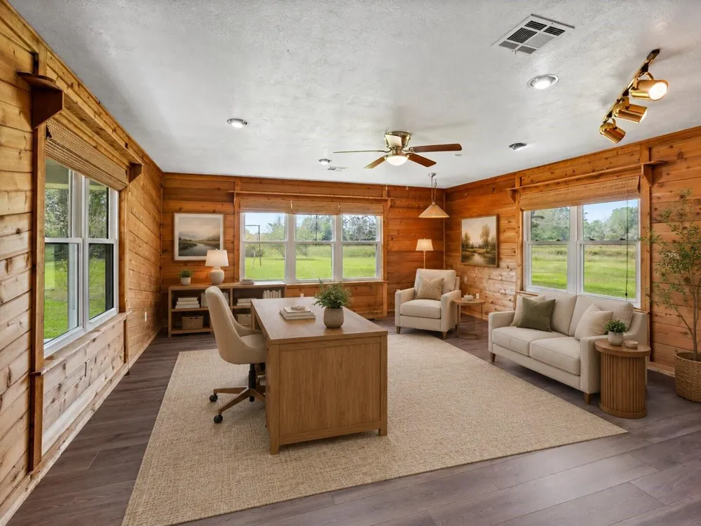 1717 Jones Street Alvin, TX 77511