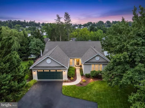 4 SYCAMORE DRIVE