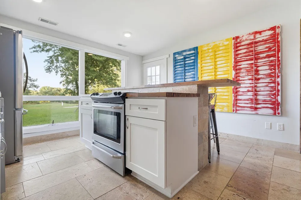7095 Orchard Lake Drive South Haven, MI 49090