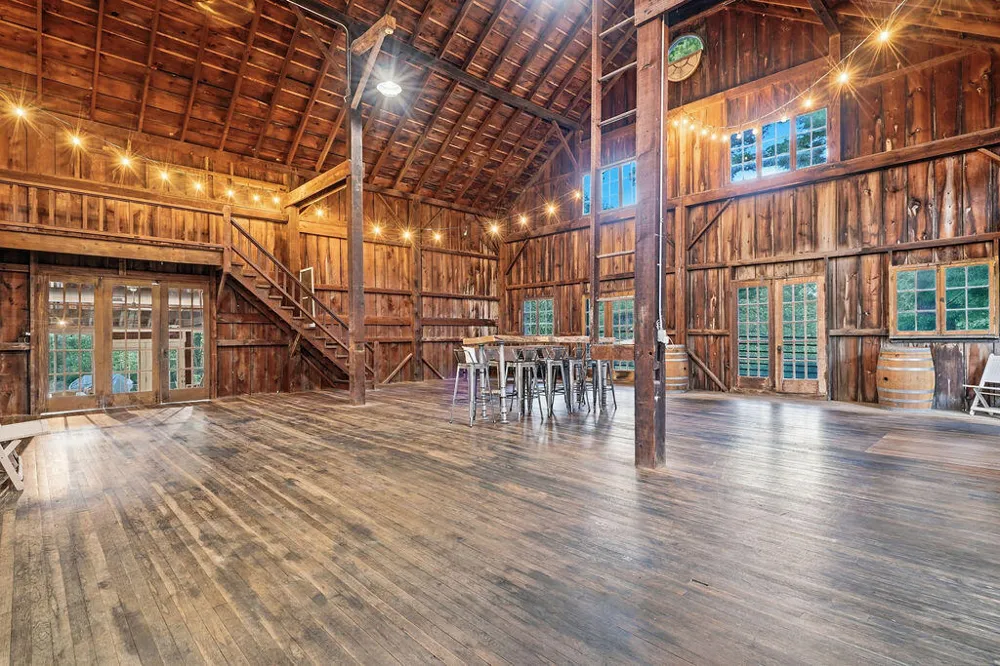 7095 Orchard Lake Drive South Haven, MI 49090