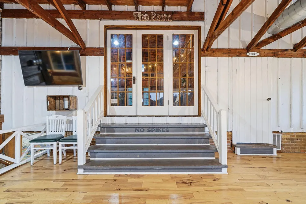 7095 Orchard Lake Drive South Haven, MI 49090