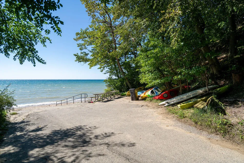 7095 Orchard Lake Drive South Haven, MI 49090