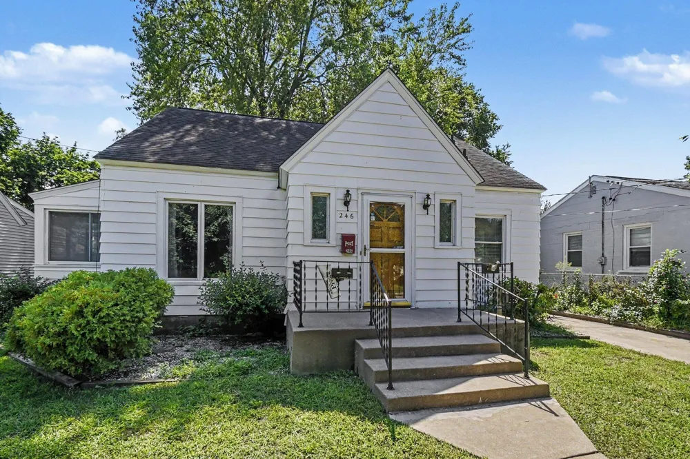 246 Lemyra Street SE Wyoming, MI 49548