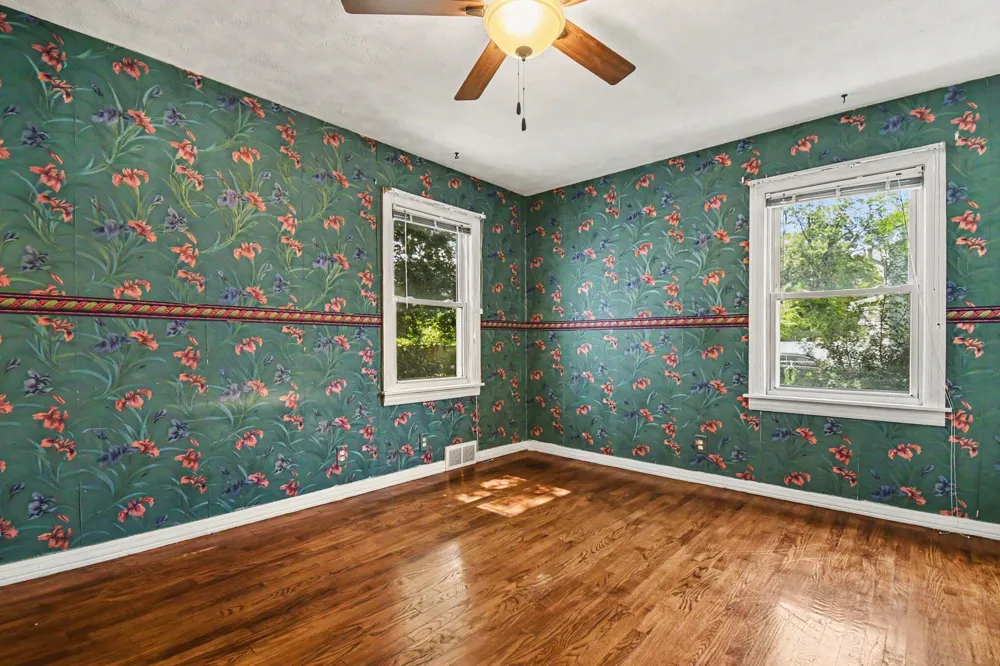 246 Lemyra Street SE Wyoming, MI 49548