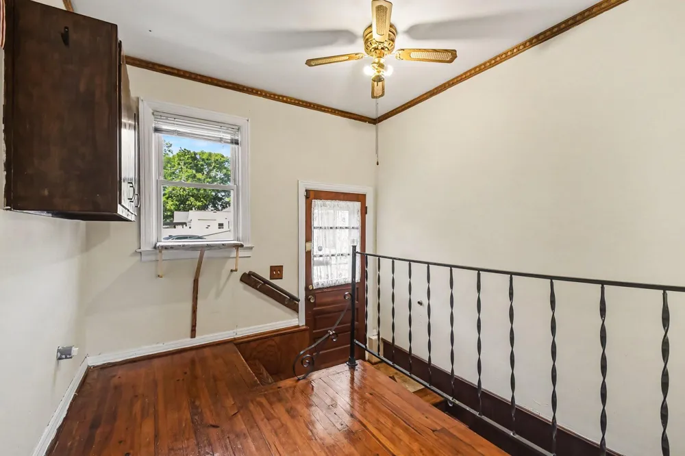 246 Lemyra Street SE Wyoming, MI 49548