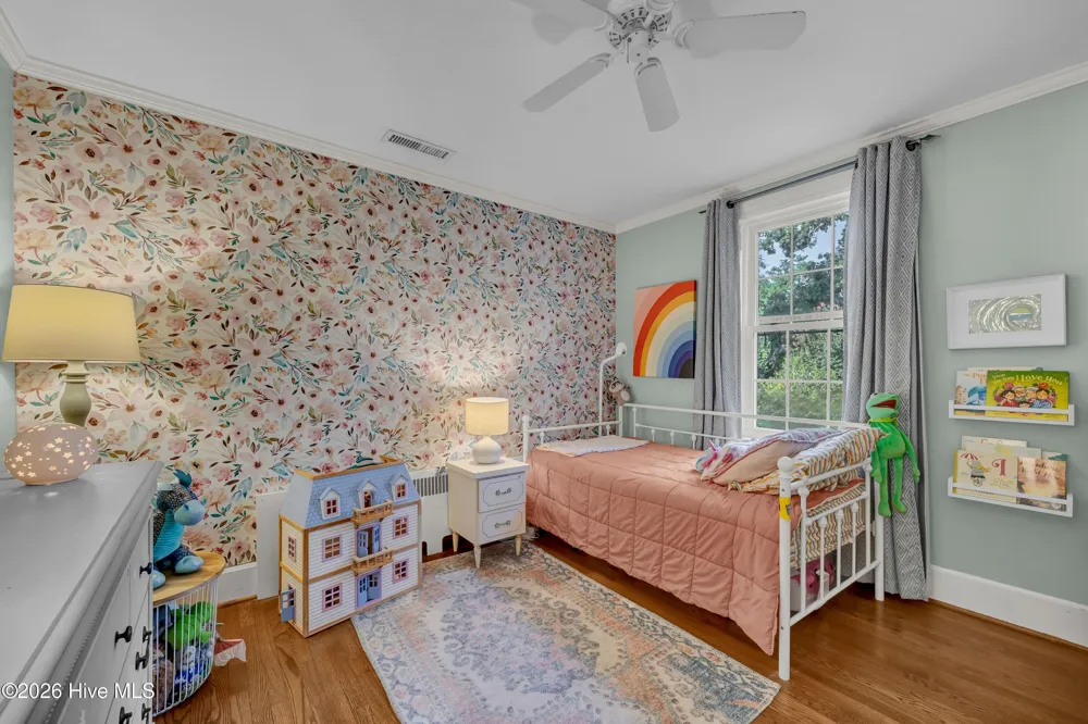 318 Colonial Drive Wilmington, NC 28403