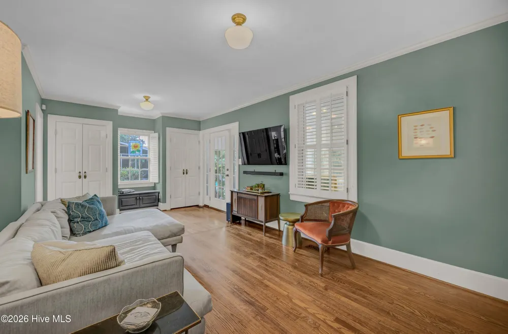 318 Colonial Drive Wilmington, NC 28403