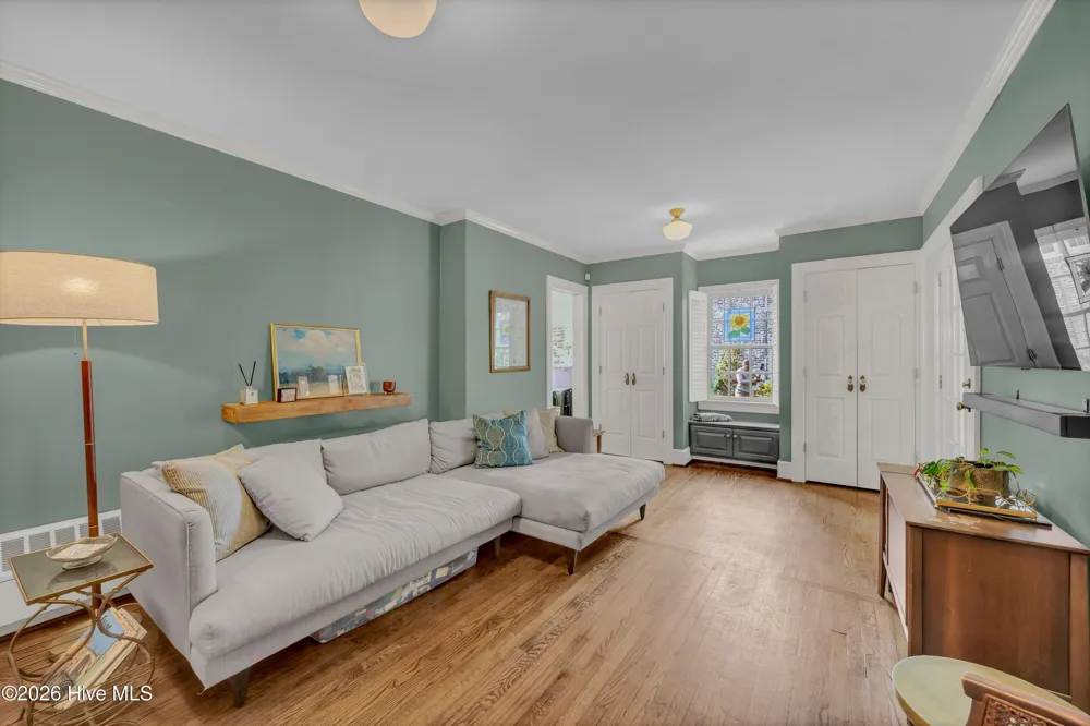 318 Colonial Drive Wilmington, NC 28403