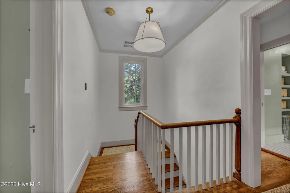 318 Colonial Drive Wilmington, NC 28403