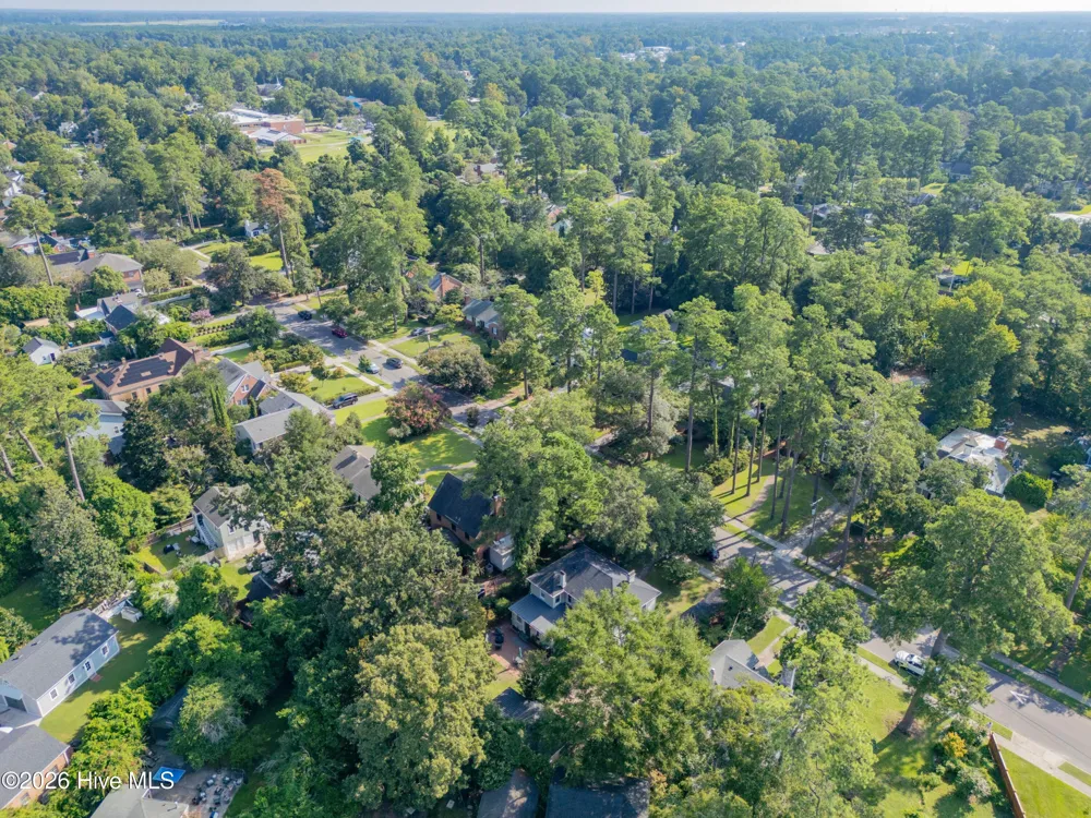 318 Colonial Drive Wilmington, NC 28403