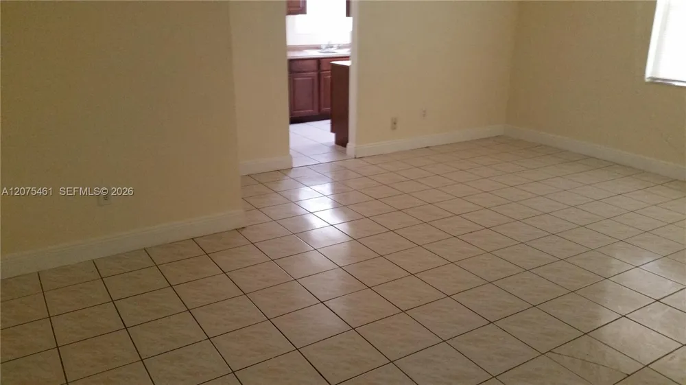807 SW 5th Ct #back Hallandale Beach, FL 33009