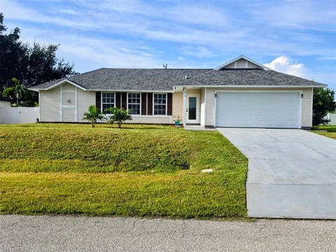 626 SW 25th Terrace
