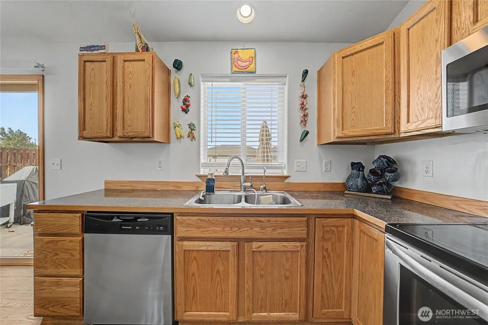 1118 W Luta Street Moses Lake, WA 98837