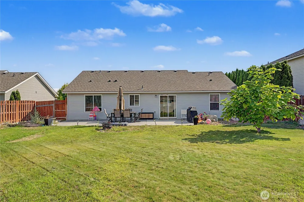 1118 W Luta Street Moses Lake, WA 98837
