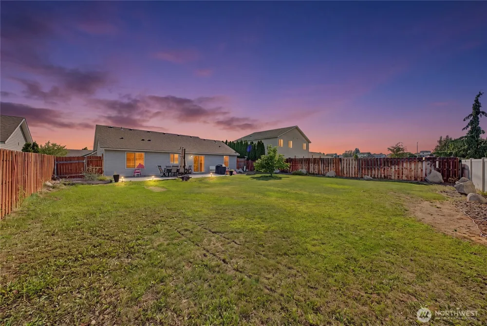 1118 W Luta Street Moses Lake, WA 98837
