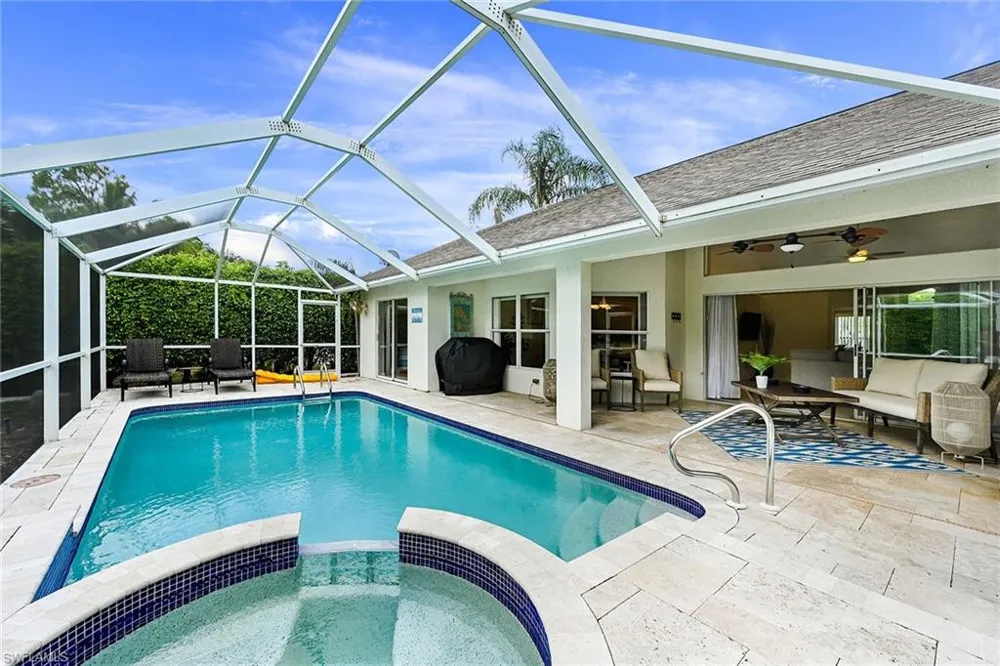 589 Lambton Lane Naples, FL 34104