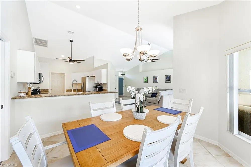 589 Lambton Lane Naples, FL 34104