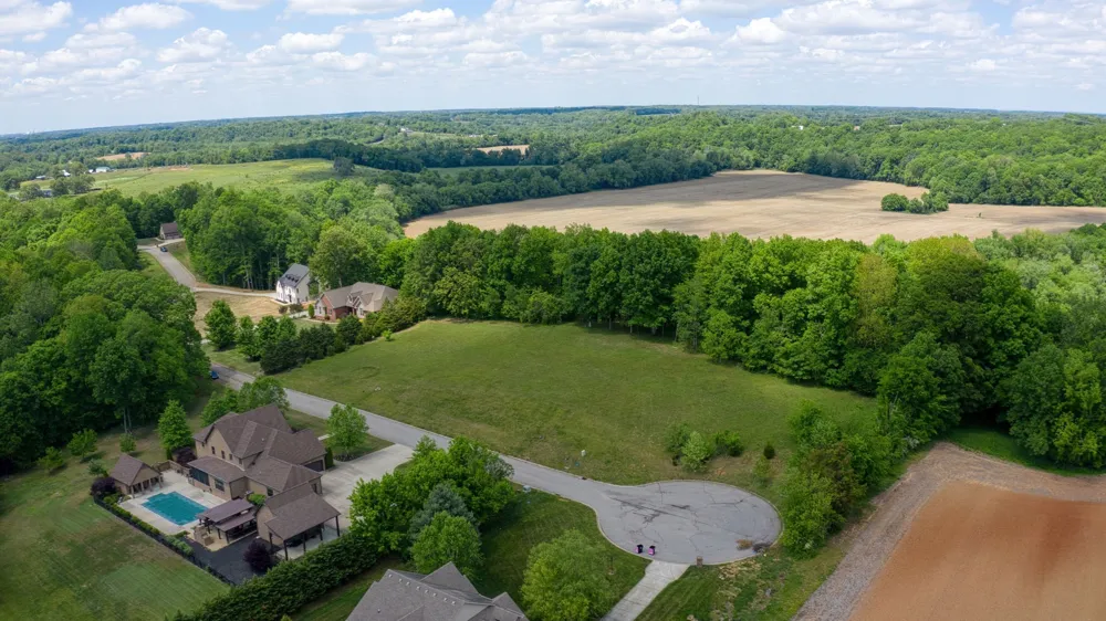 22 Port Royal Estate Adams, TN 37010