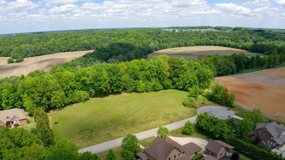 22 Port Royal Estate Adams, TN 37010