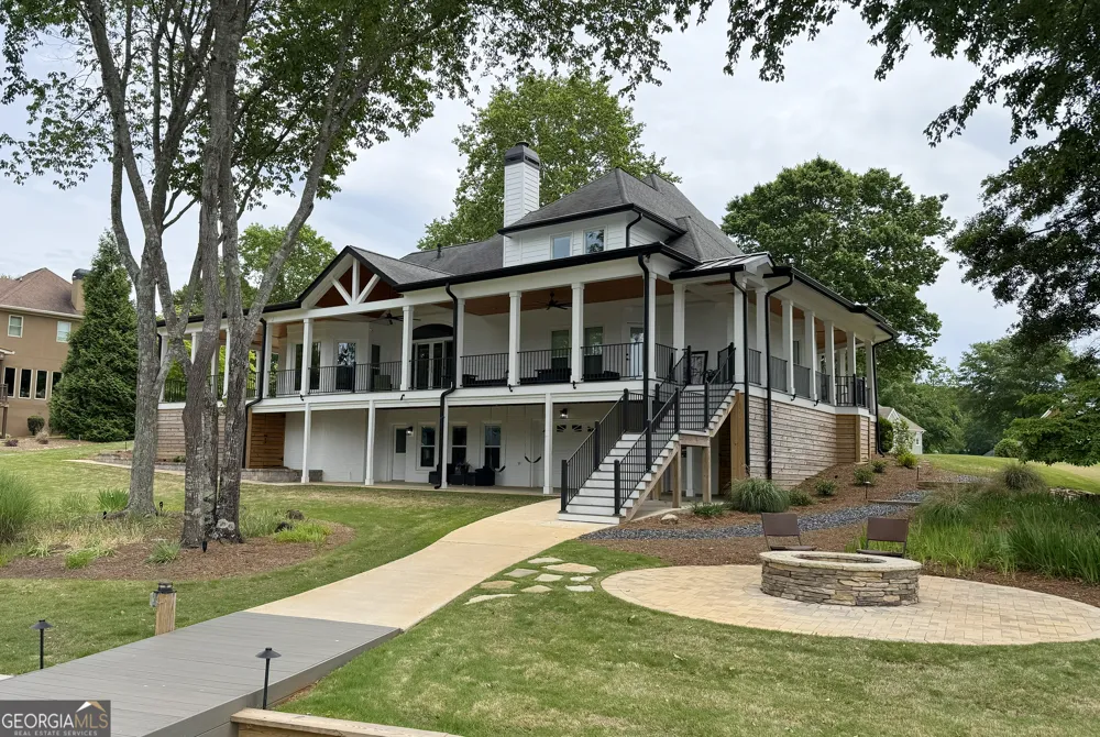 145 Bay DR Newnan, GA 30263