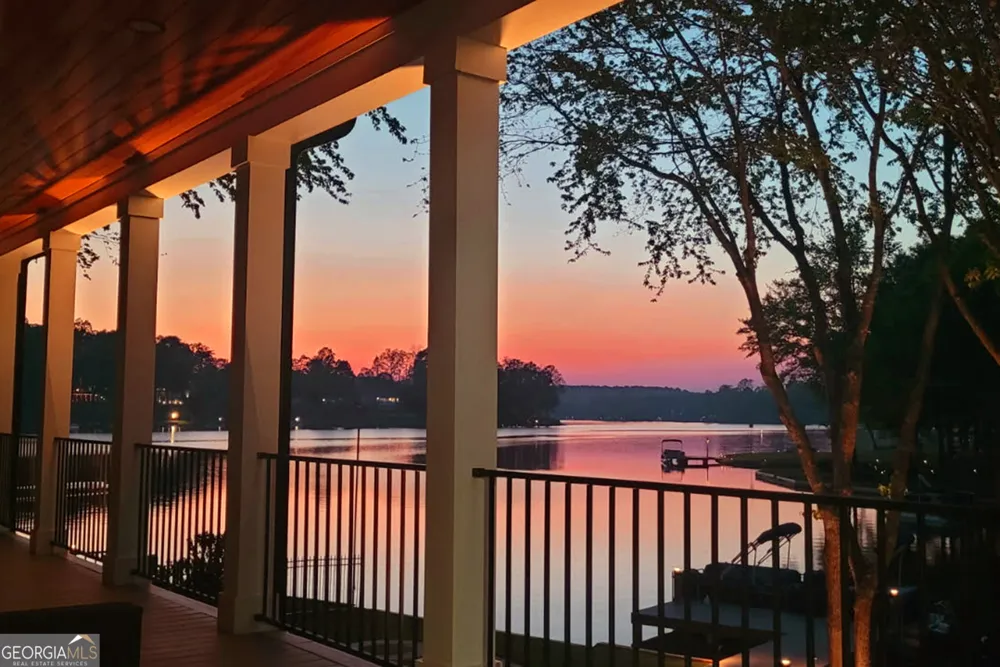 145 Bay DR Newnan, GA 30263