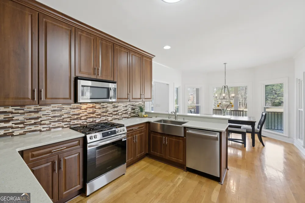 145 Bay DR Newnan, GA 30263