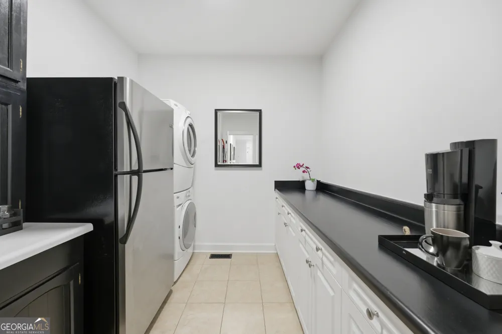 145 Bay DR Newnan, GA 30263