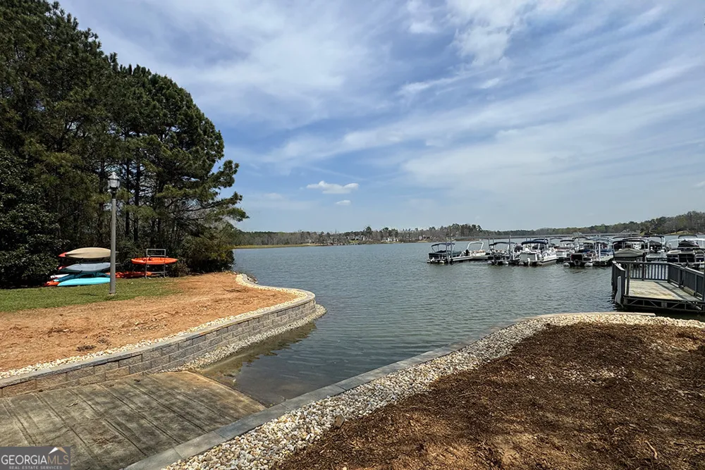 145 Bay DR Newnan, GA 30263