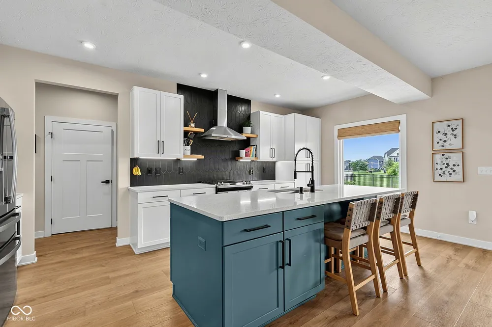 16688 Ayshire Drive Fishers, IN 46037