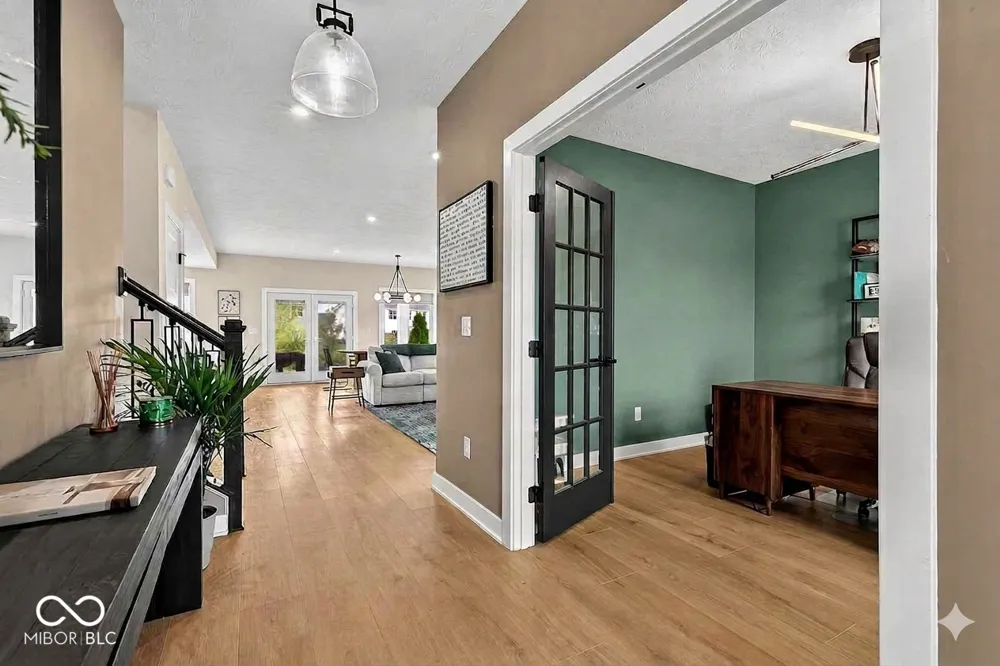 16688 Ayshire Drive Fishers, IN 46037