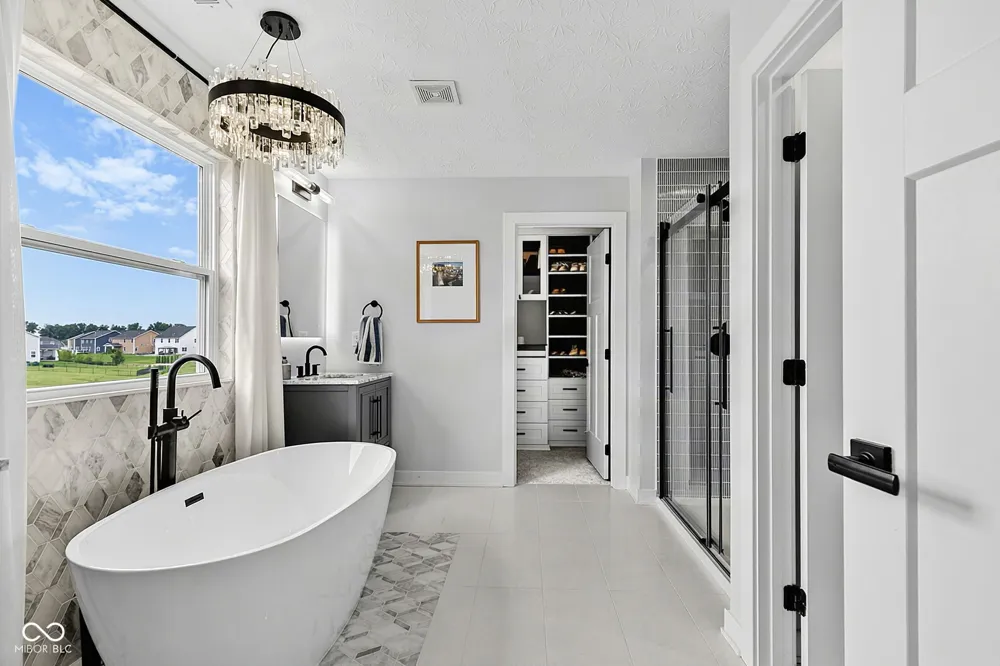 16688 Ayshire Drive Fishers, IN 46037