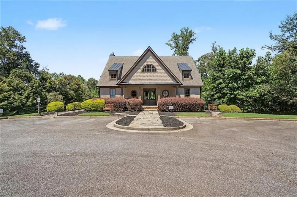 7385 Crestline Drive Dawsonville, GA 30534