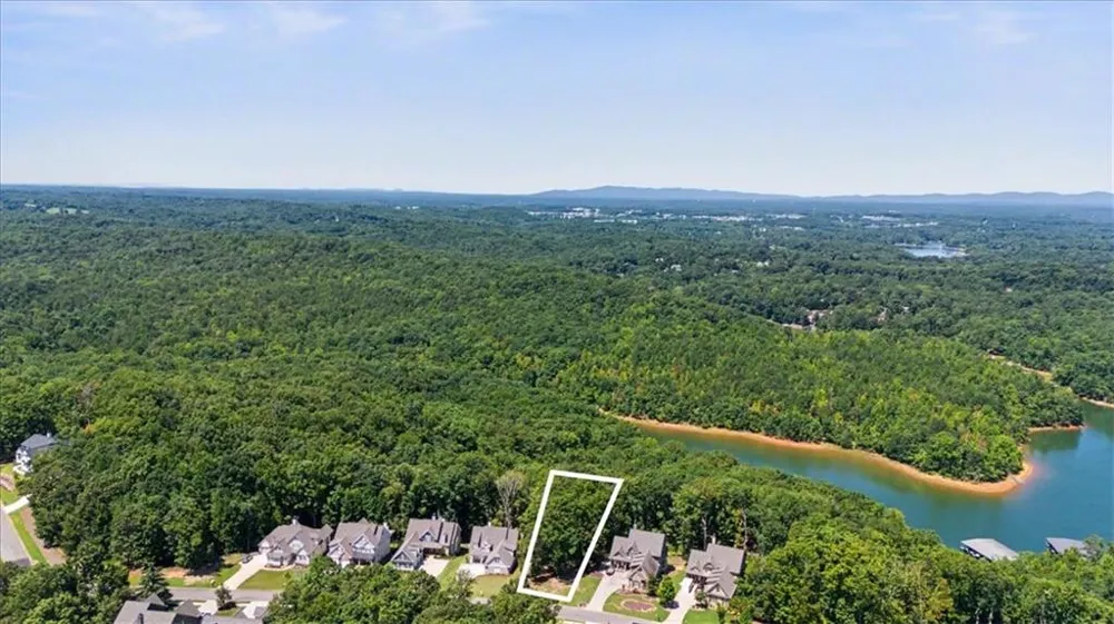 7385 Crestline Drive Dawsonville, GA 30534
