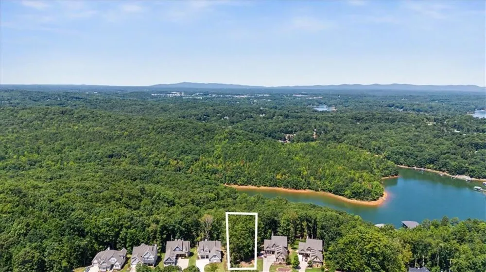 7385 Crestline Drive Dawsonville, GA 30534