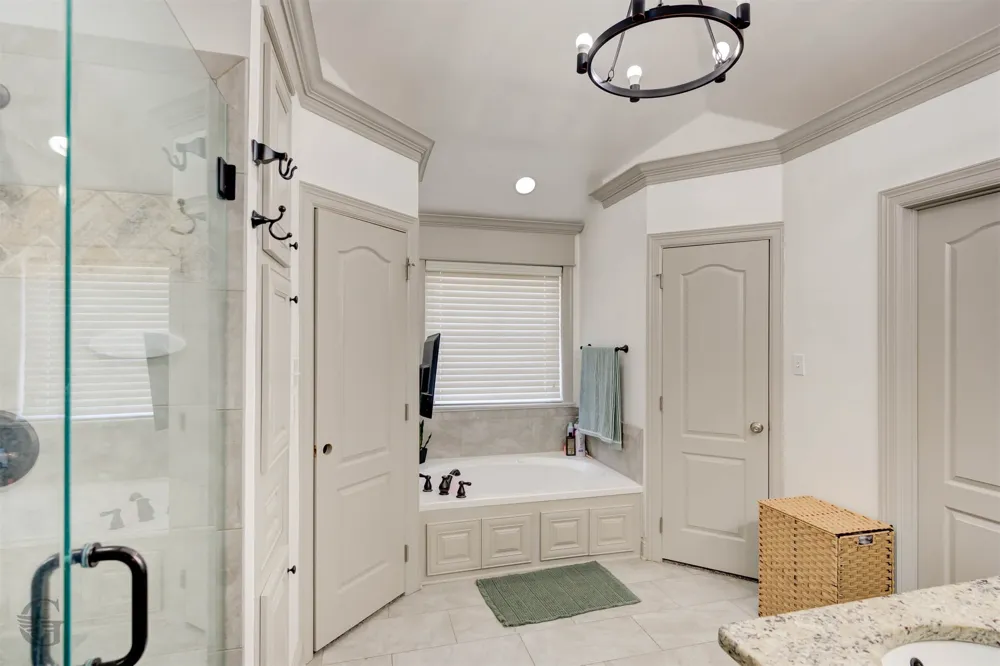 213 Roanoke Circle Benton, LA 71006