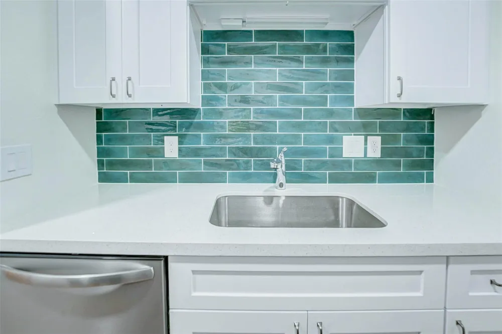 7555 Katy Freeway #55 Houston, TX 77024