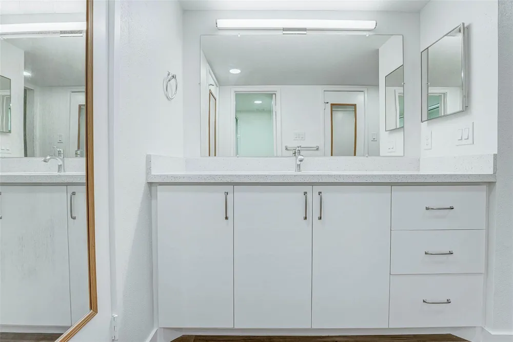 7555 Katy Freeway #55 Houston, TX 77024