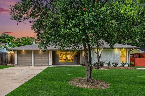 9522 Winsome Lane