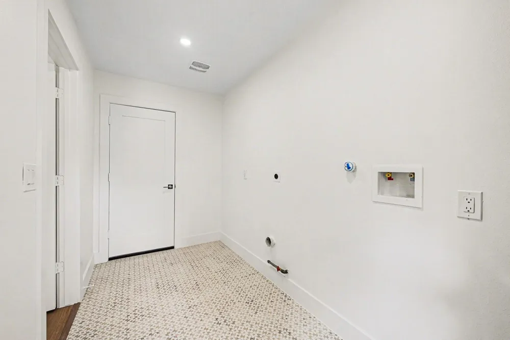9522 Winsome Lane Houston, TX 77063