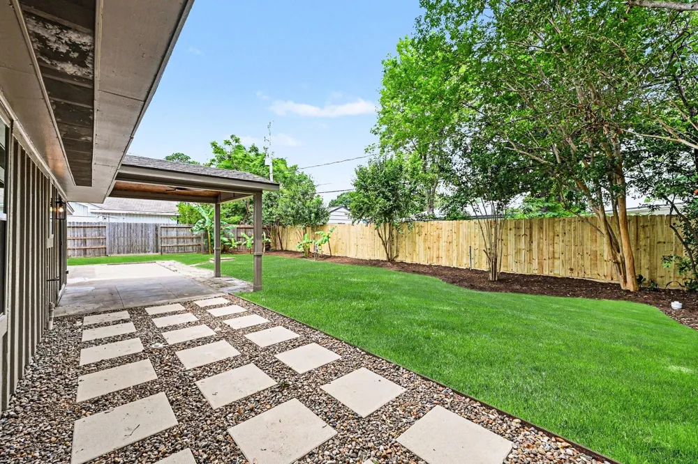 9522 Winsome Lane Houston, TX 77063