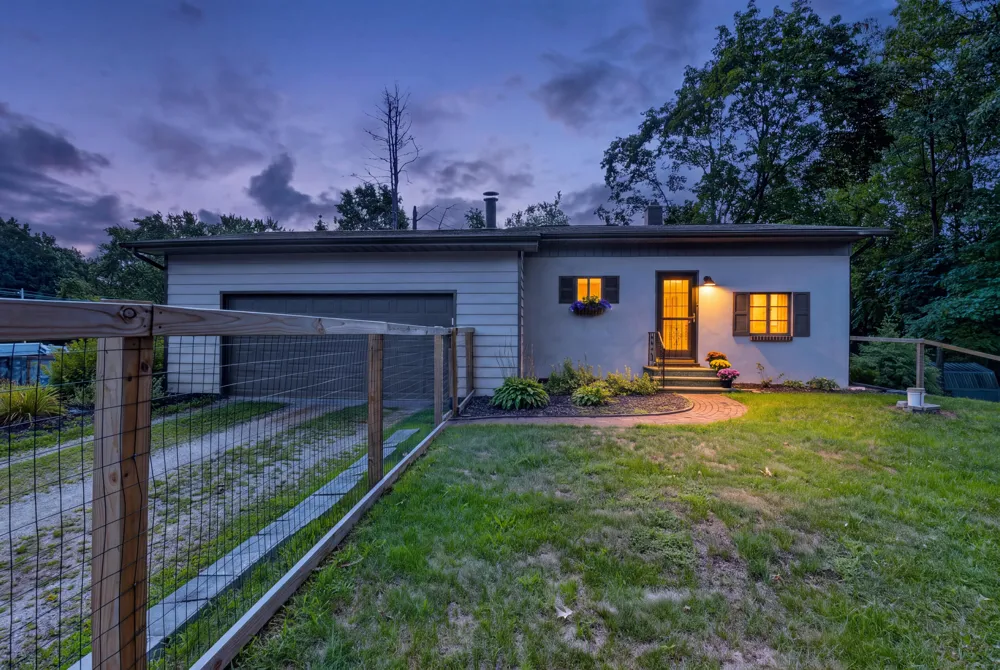 10968 I DRIVE Battle Creek, MI 49014