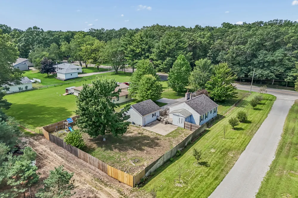 1688 S Carr Road Muskegon, MI 49442