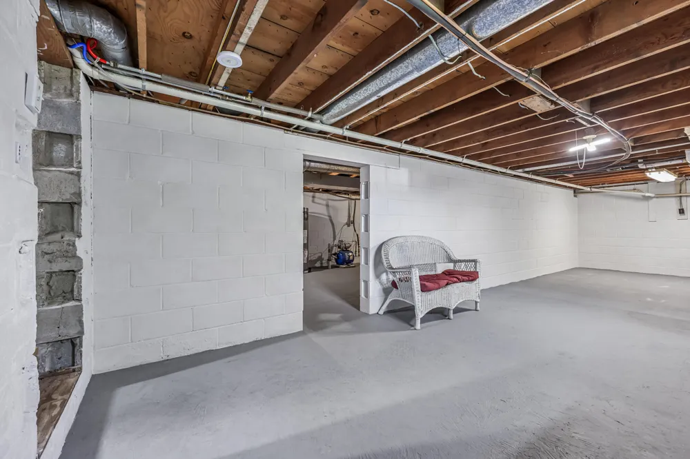 1688 S Carr Road Muskegon, MI 49442