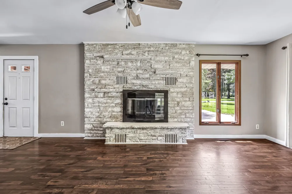 1688 S Carr Road Muskegon, MI 49442