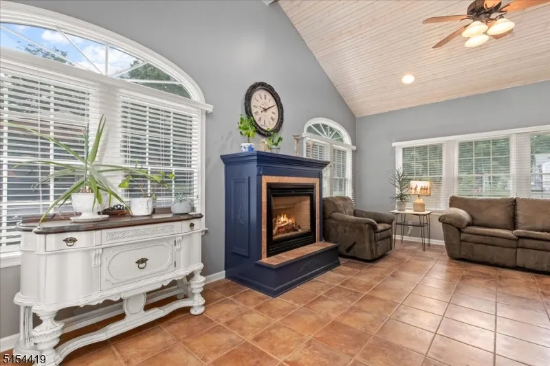 1137 Concord Dr Bridgewater, NJ 08807
