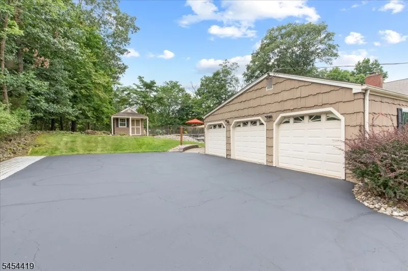 1137 Concord Dr Bridgewater, NJ 08807