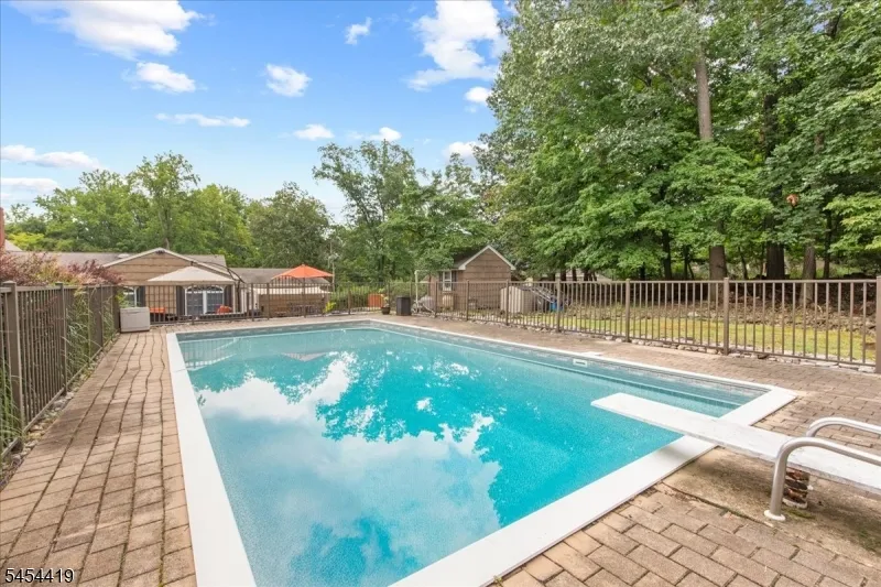 1137 Concord Dr Bridgewater, NJ 08807