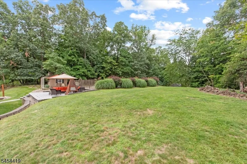 1137 Concord Dr Bridgewater, NJ 08807