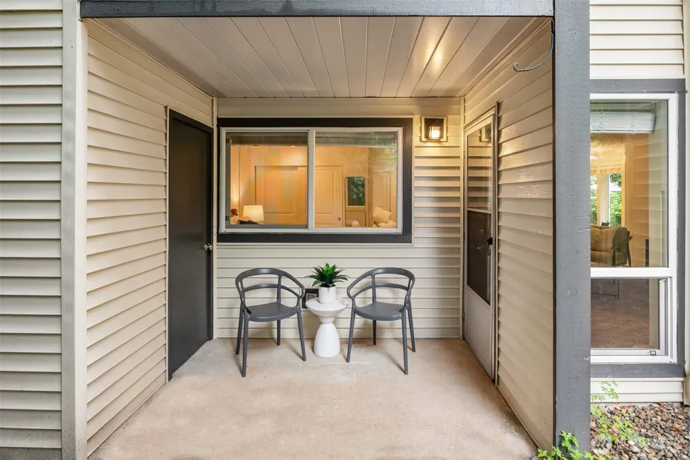 8615 238th Street SW #B101 Edmonds, WA 98026